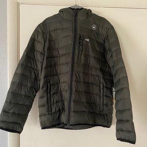 Salty Crew Barrier Jacket - brand new with tags!